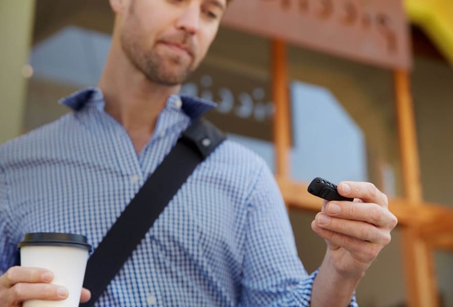 The Flex 2 takes about two hours to charge and lasts for at least seven days