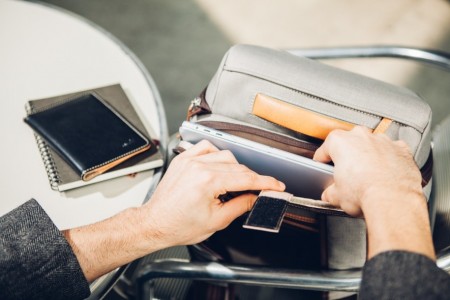 moshi-arkus-laptop-backpack